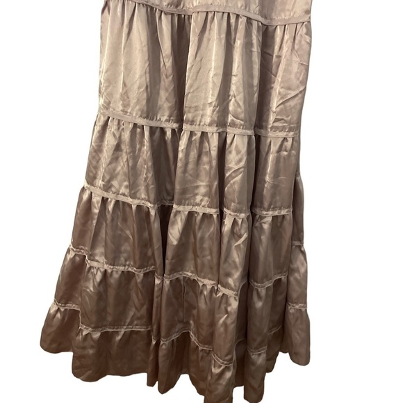 La Vie en Rose Blush Pink Satin Nightgown Tiered Large - Picture 3 of 6